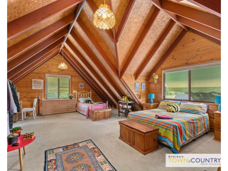 253 Hoys Road, Armidale NSW 2350