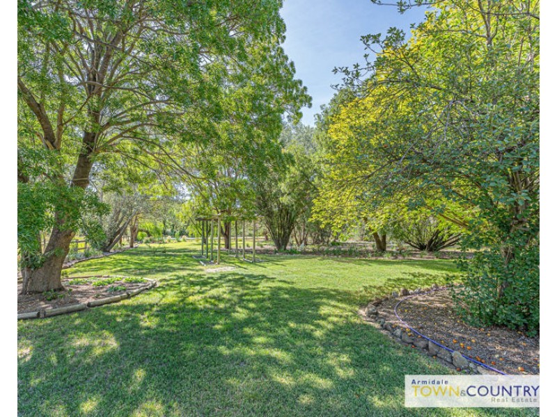 253 Hoys Road, Armidale NSW 2350