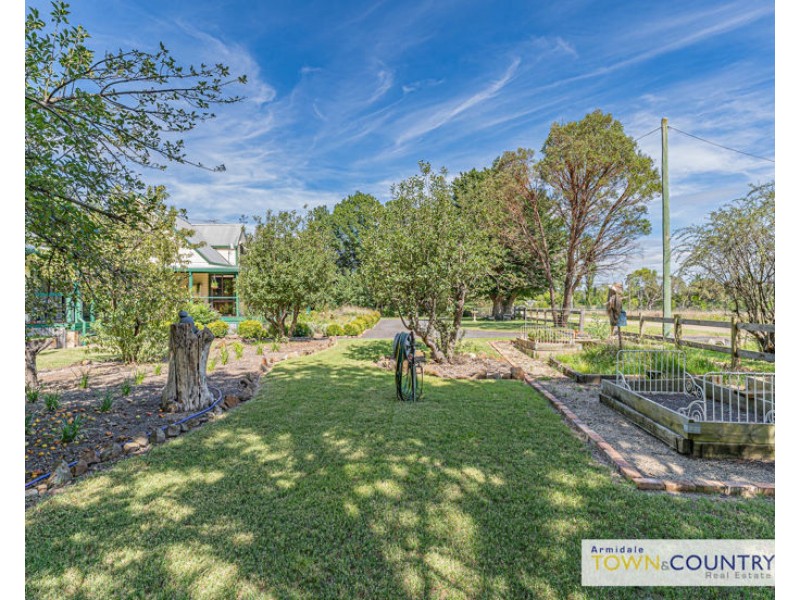 253 Hoys Road, Armidale NSW 2350
