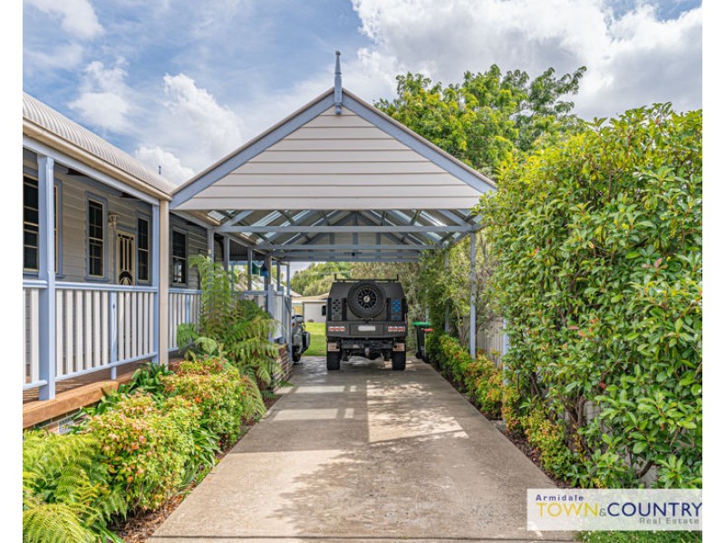 9 Wigan Avenue, Armidale NSW 2350