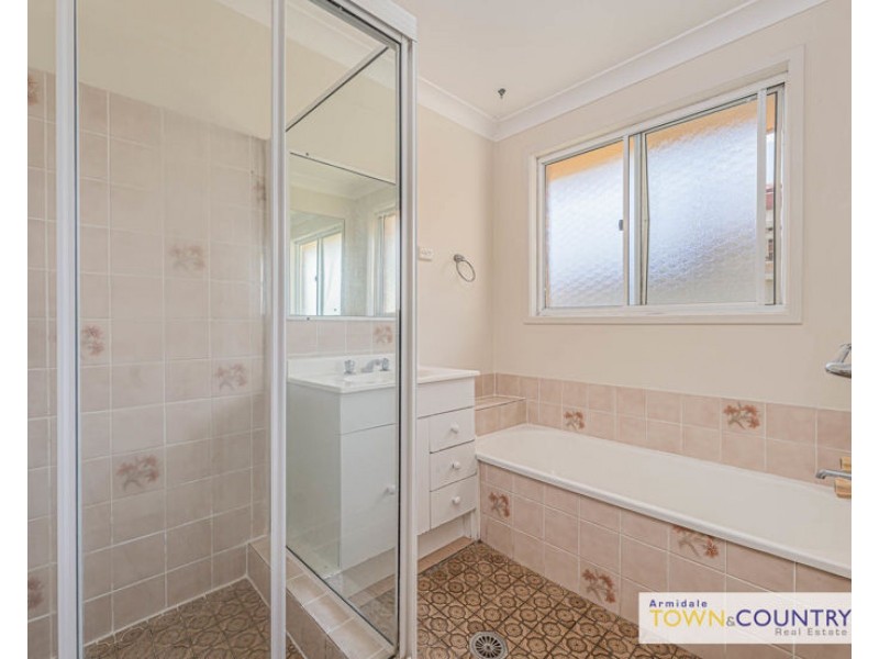 21 Baldwyn Street, Armidale NSW 2350