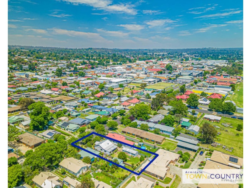 69 Dumaresq Street, Armidale NSW 2350