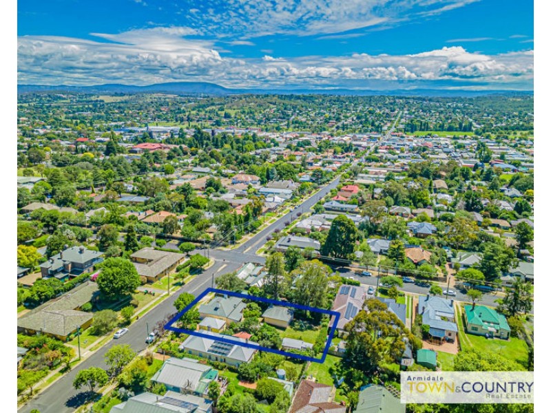 181 Marsh Street, Armidale NSW 2350