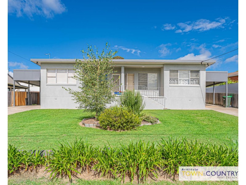 1 & 2/14 Chestnut Avenue, Armidale NSW 2350