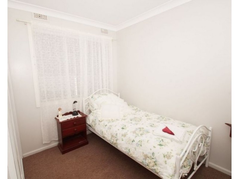 1 & 2/14 Chestnut Avenue, Armidale NSW 2350