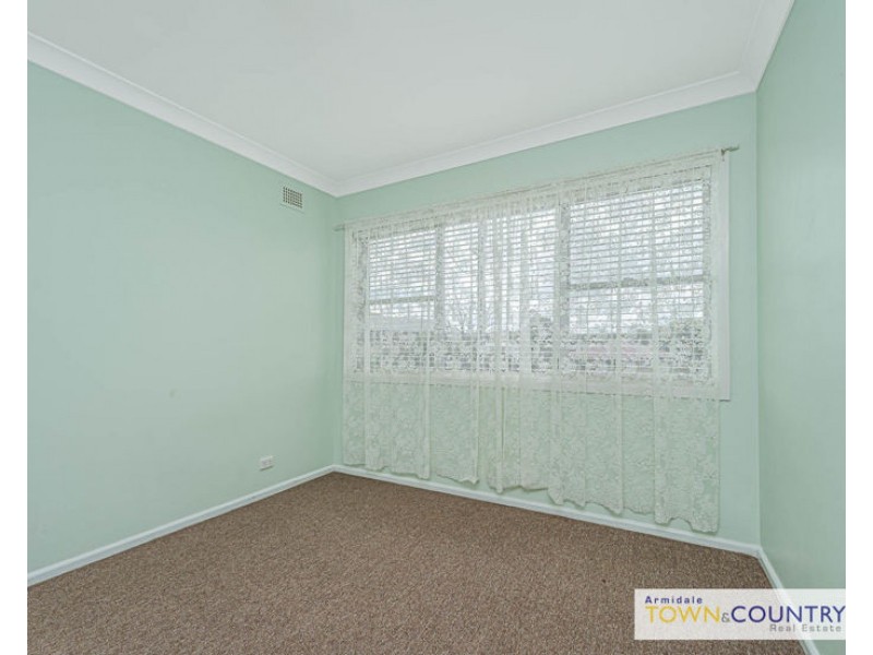 2/14 Chestnut Avenue, Armidale NSW 2350