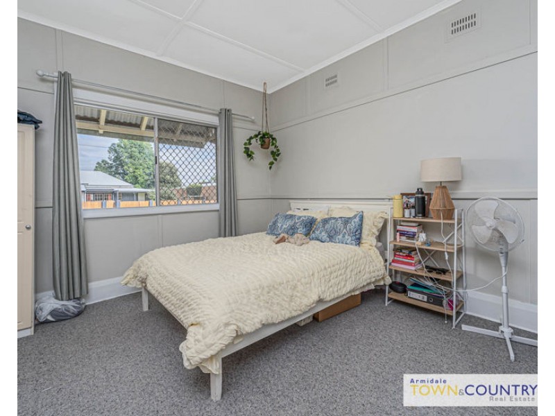 121 Taylor Street, Armidale NSW 2350