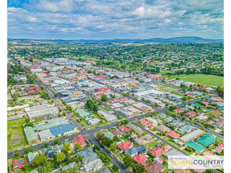 121 Taylor Street, Armidale NSW 2350