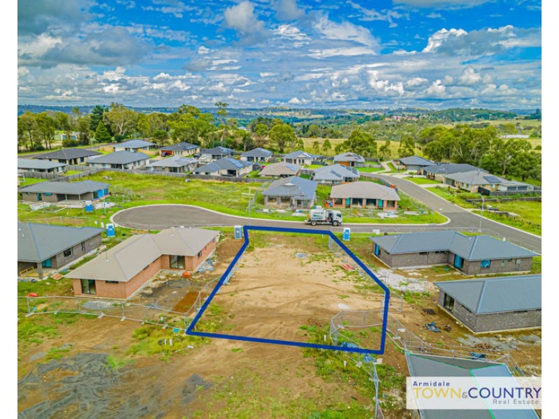 3 Tindal Close, Armidale NSW 2350