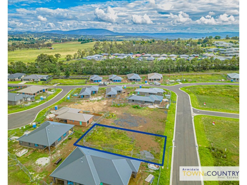 7 Sunrise Crescent, Armidale NSW 2350