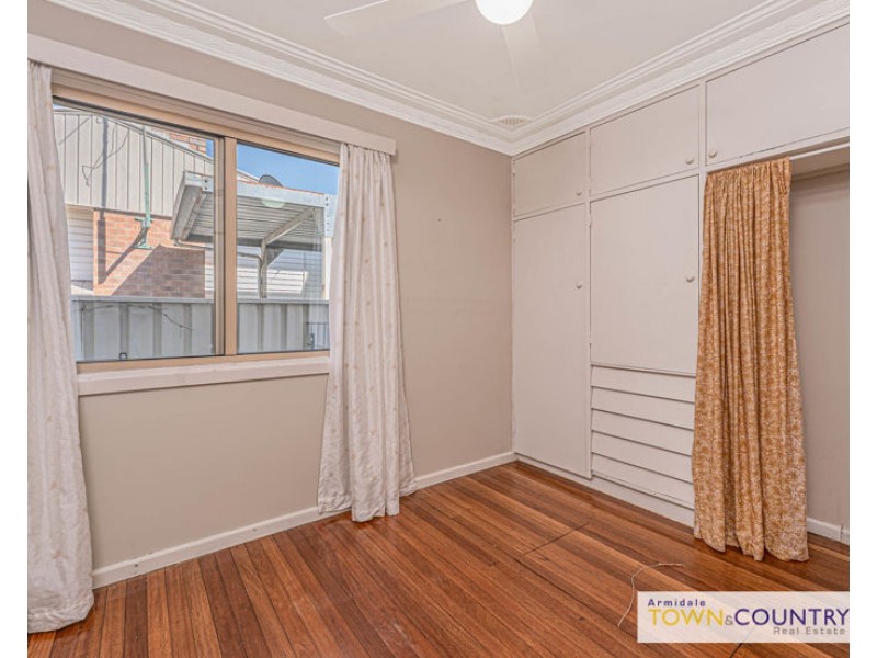 6 Claude Street, Armidale NSW 2350