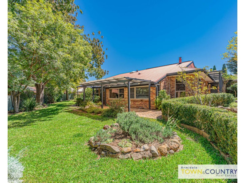 7 Napier Court, Armidale NSW 2350