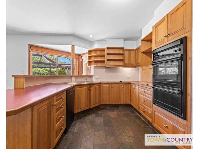 7 Napier Court, Armidale NSW 2350