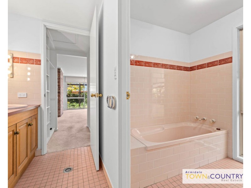 7 Napier Court, Armidale NSW 2350