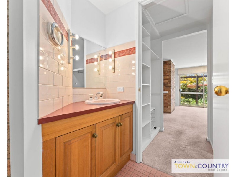 7 Napier Court, Armidale NSW 2350