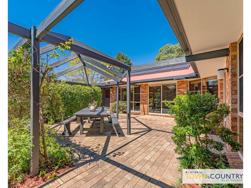7 Napier Court, Armidale NSW 2350