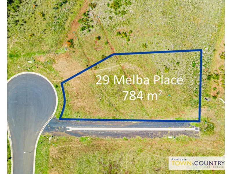 29 Melba Place, Armidale NSW 2350