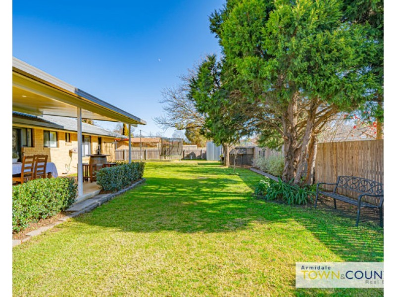 5 Cynthia Crescent, Armidale NSW 2350