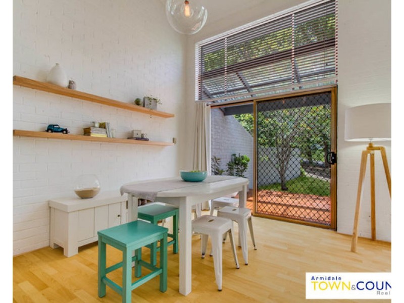 1/4 Napier Court, Armidale NSW 2350