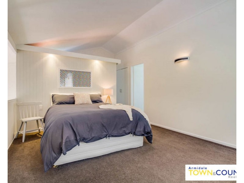 1/4 Napier Court, Armidale NSW 2350