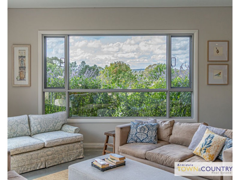 84 Old Gostwyck Road, Armidale NSW 2350