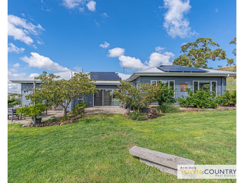84 Old Gostwyck Road, Armidale NSW 2350