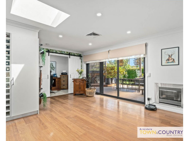 8 Braebank Avenue, Armidale NSW 2350