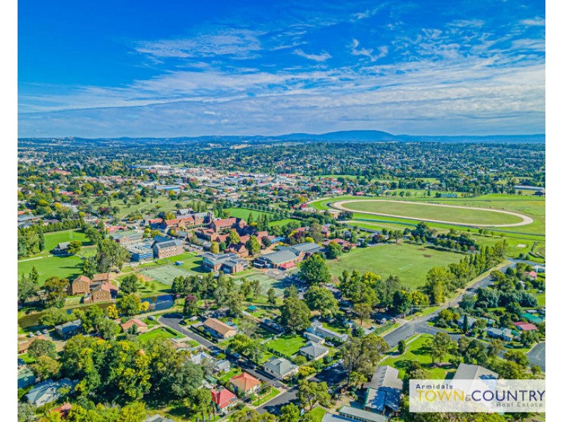 50 Mann Street, Armidale NSW 2350