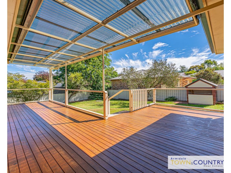 4 Kurrajong Close, Armidale NSW 2350