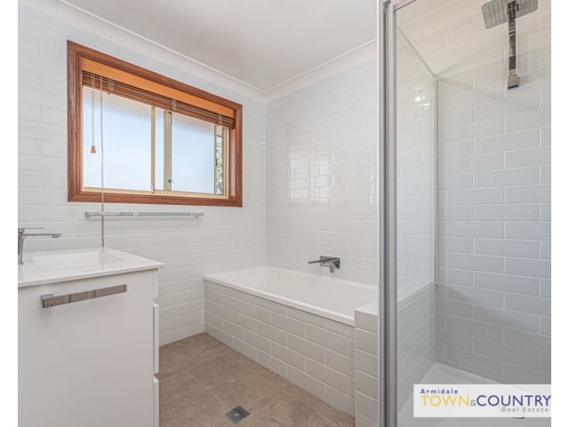 4 Kurrajong Close, Armidale NSW 2350