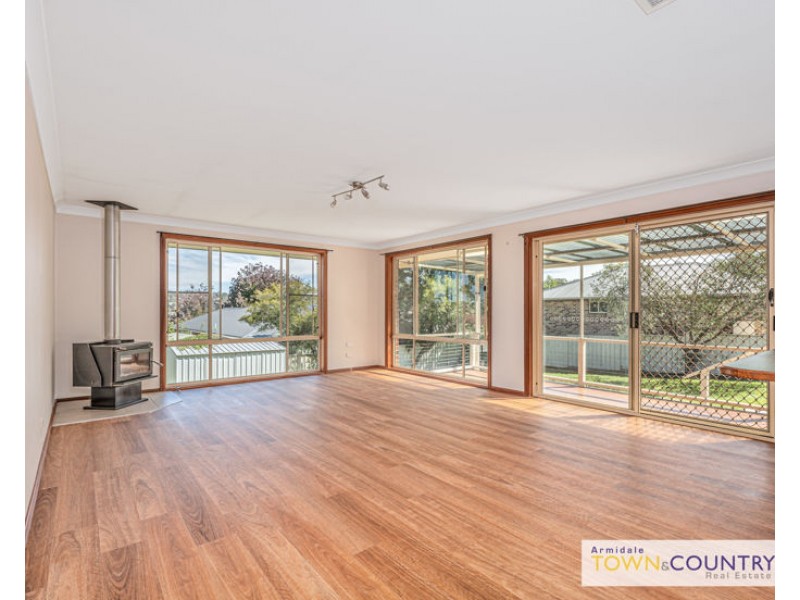 4 Kurrajong Close, Armidale NSW 2350