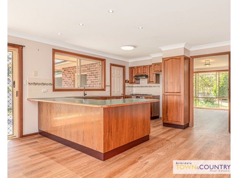 4 Kurrajong Close, Armidale NSW 2350