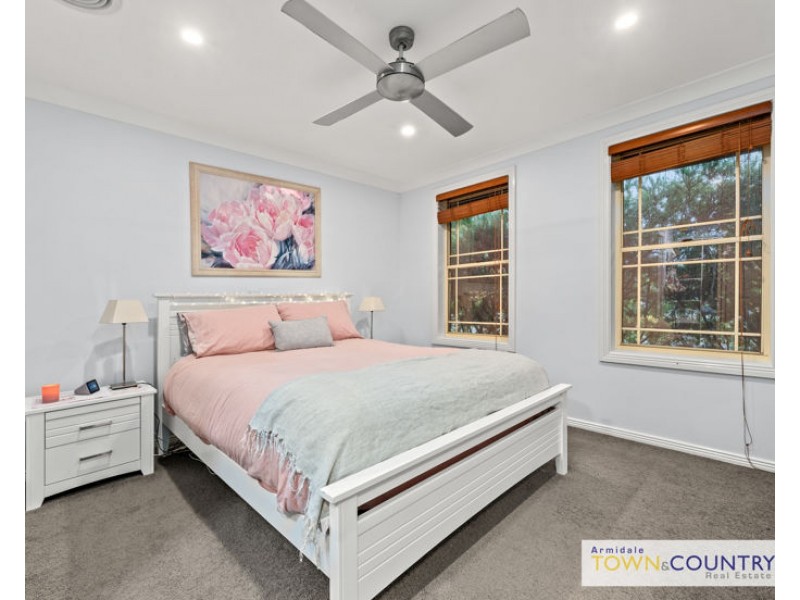 17 MacDonald Drive, Armidale NSW 2350