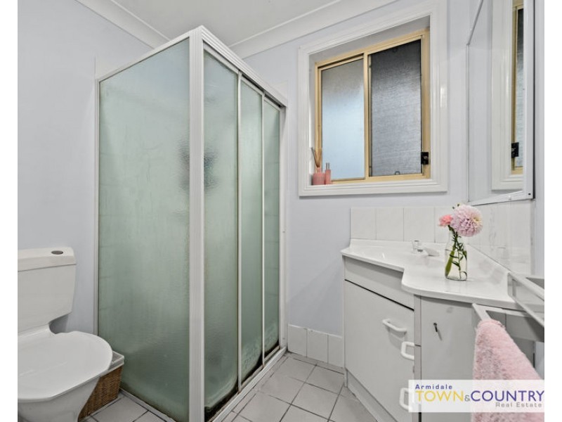 17 MacDonald Drive, Armidale NSW 2350