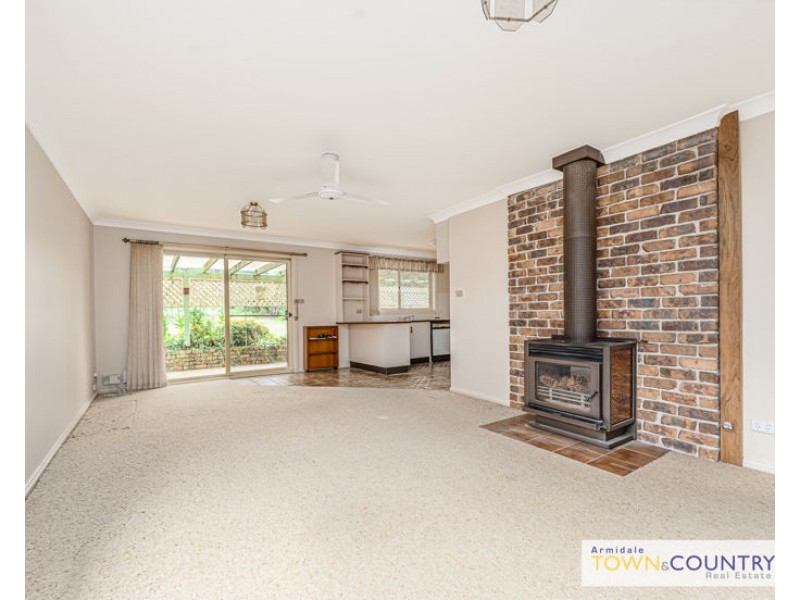 37 Murray Avenue, Armidale NSW 2350