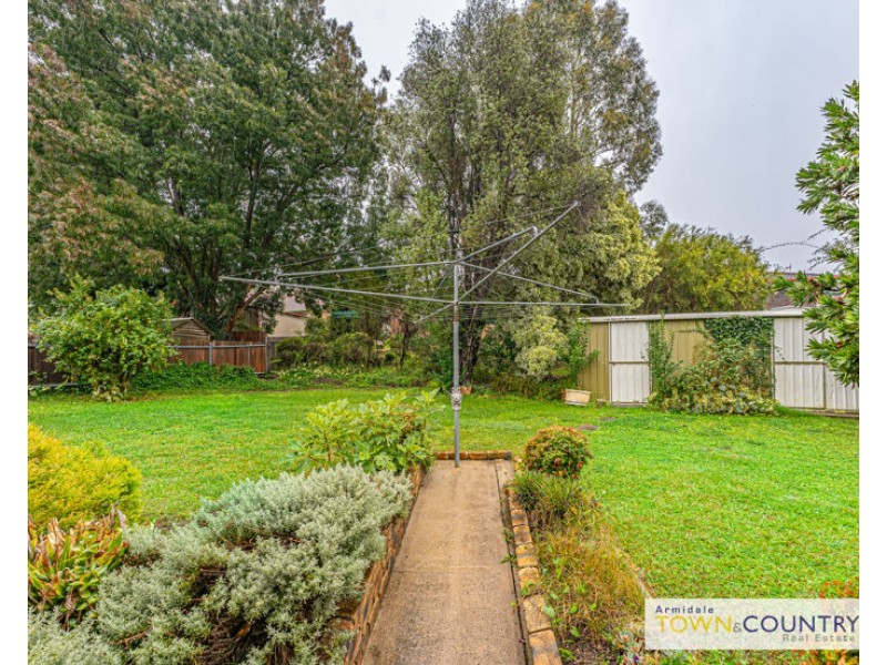 37 Murray Avenue, Armidale NSW 2350