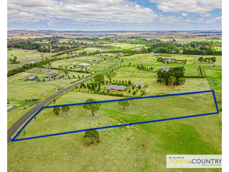 22 Post Way, Armidale NSW 2350
