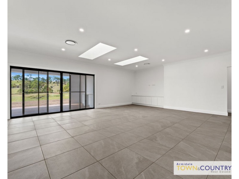12 Rujula Lane, Armidale NSW 2350