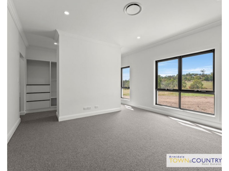 12 Rujula Lane, Armidale NSW 2350