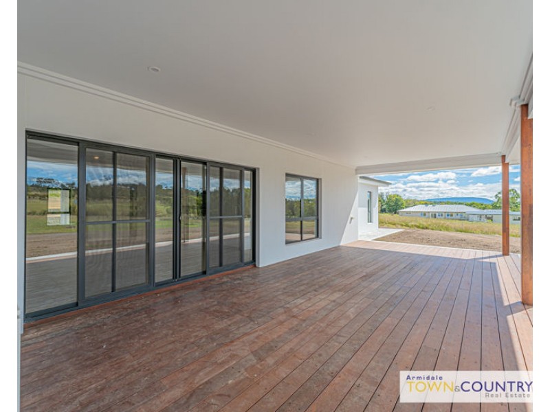 12 Rujula Lane, Armidale NSW 2350