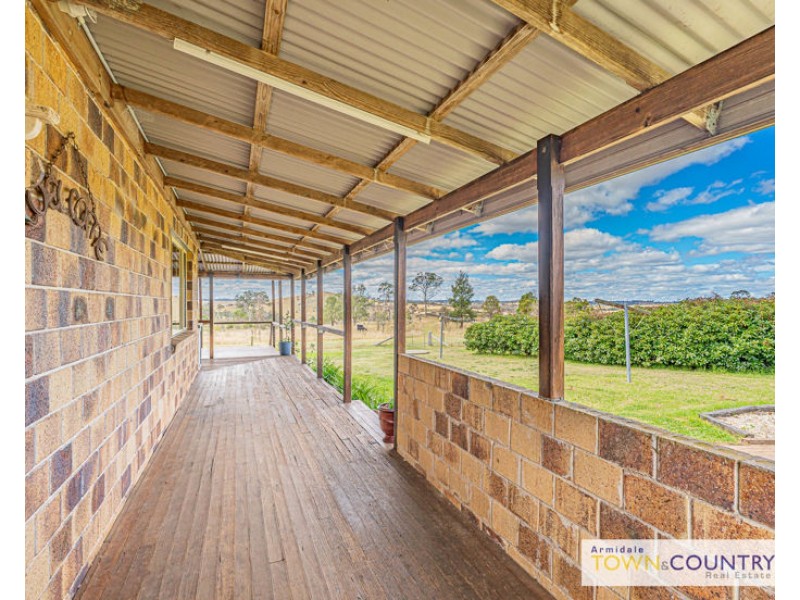 90 Milne Road, Armidale NSW 2350