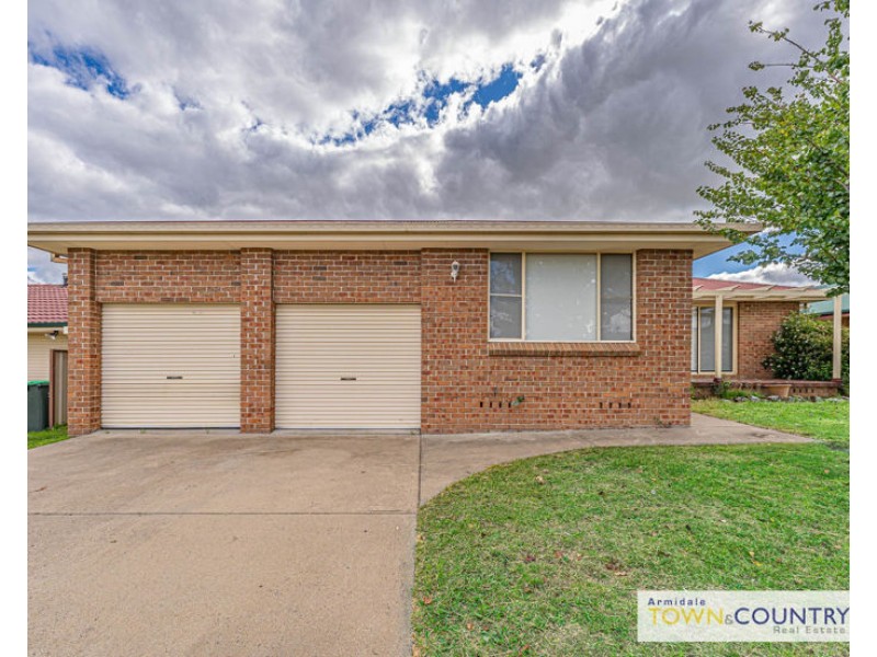 12 Aldred Avenue, Armidale NSW 2350