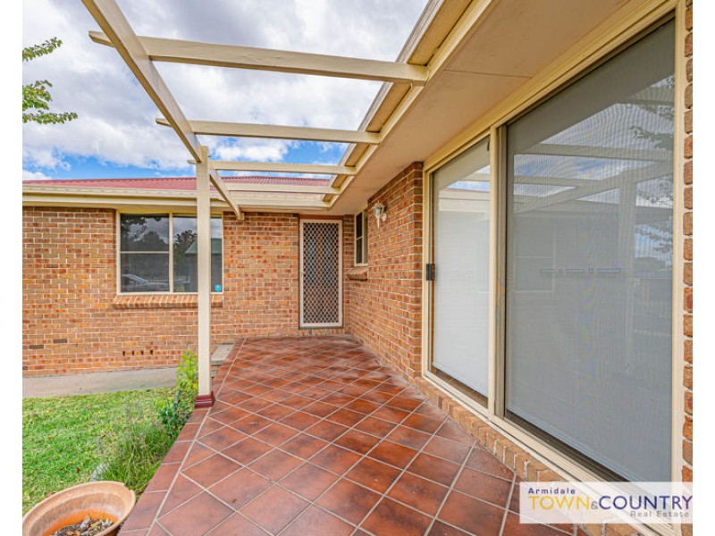 12 Aldred Avenue, Armidale NSW 2350