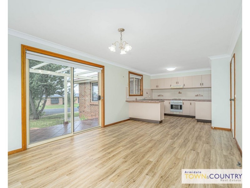 12 Aldred Avenue, Armidale NSW 2350