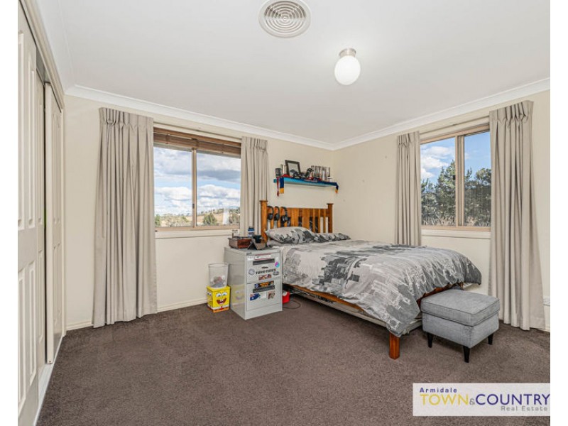 7 Highlands Road, Armidale NSW 2350