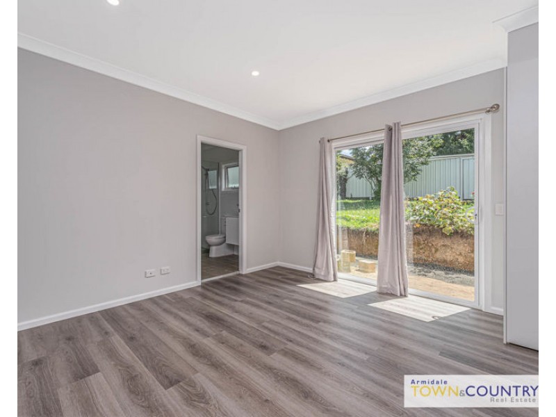 16B Marsh Street, Armidale NSW 2350
