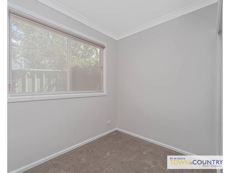 16B Marsh Street, Armidale NSW 2350