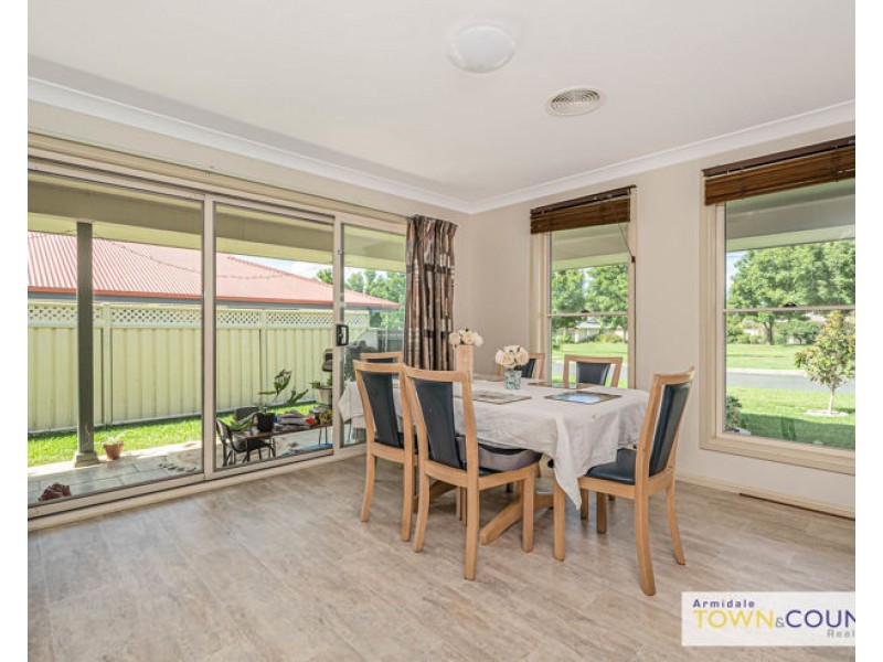 10 Rusden Court, Armidale NSW 2350