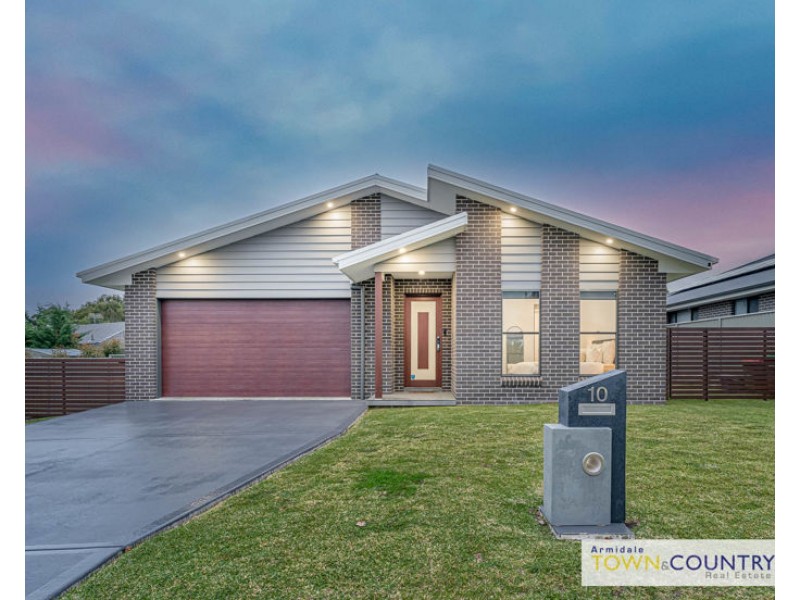 10 Peterson Drive, Armidale NSW 2350