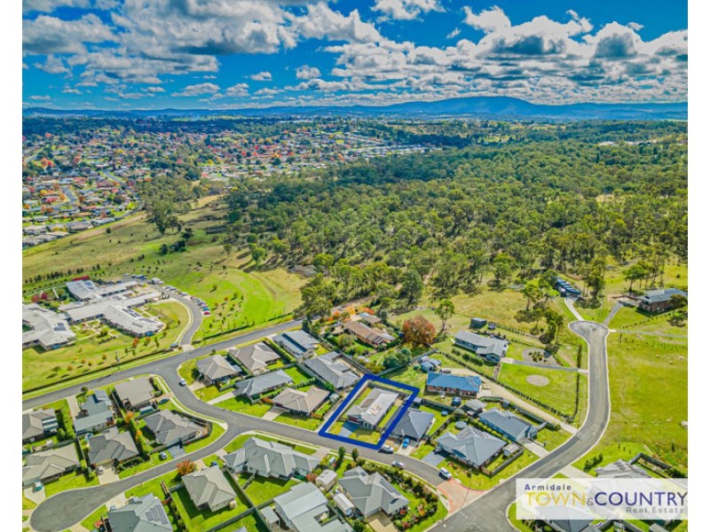 10 Peterson Drive, Armidale NSW 2350